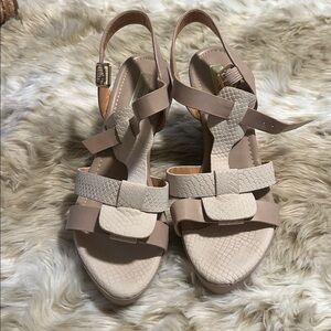 Elegant Beige Women's Sandals